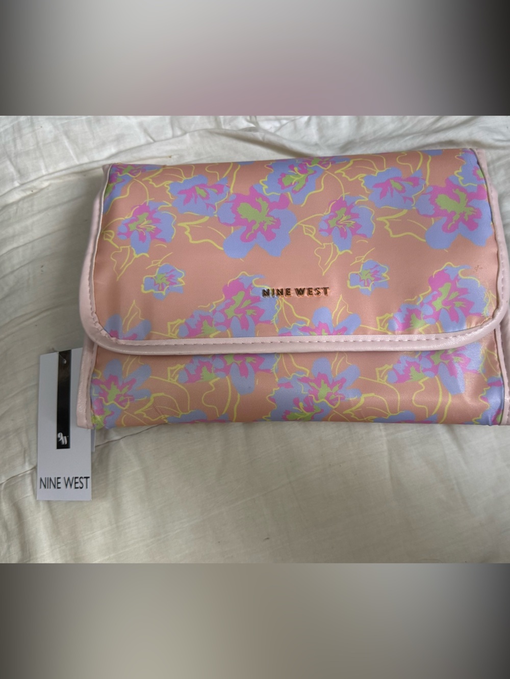 Nine West Pink Floral Hanging Organizer NWT